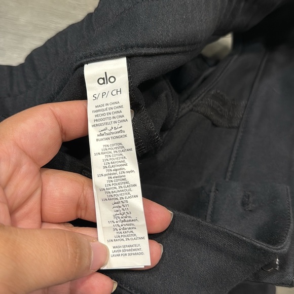 Alo Yoga HIGH-WAIST RISK TAKER TROUSER size small - Picture 7 of 8